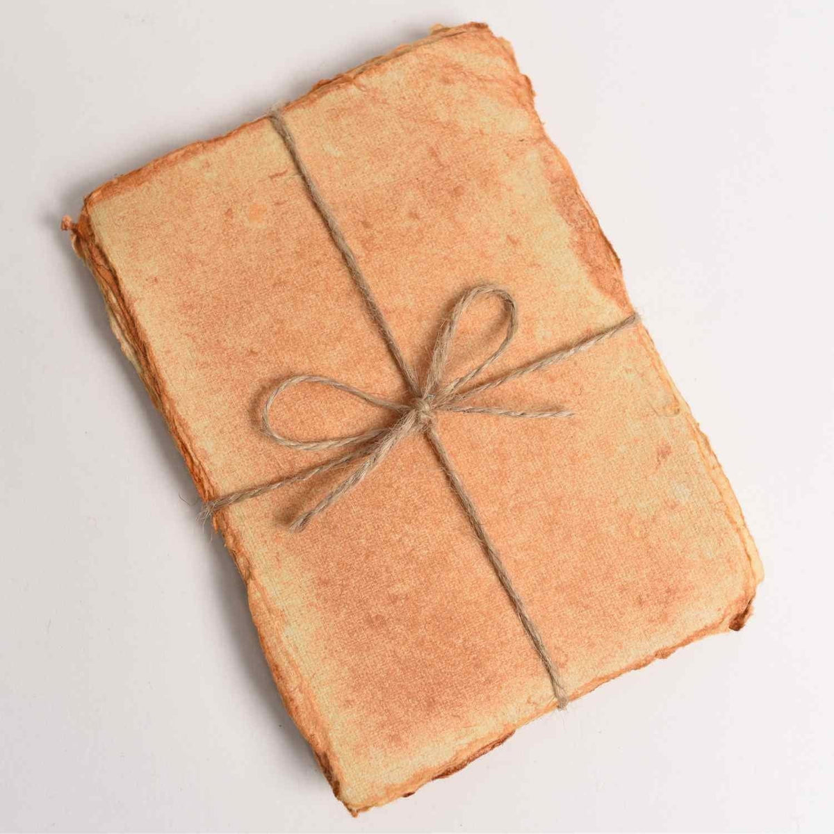 JurnaleVintage Hartie bumbac 15x10 cm / Bumbac galben Hartie de bumbac galbena vintage 15x10 cm - Perfecta pentru arta si scris Set 10 buc