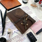 JurnaleVintage Jurnal 18x13 cm / Bumbac galben Jurnal vintage cu Busolă - piele, hârtie cu margine neregulată, schițe și desene