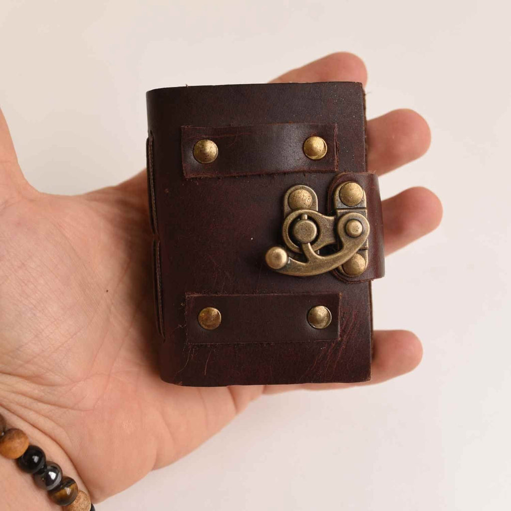 JurnaleVintage Mini jurnal 10x7 cm / Bumbac alb Talisman pentru Ganduri - Mini Jurnal cu Coperta din Piele