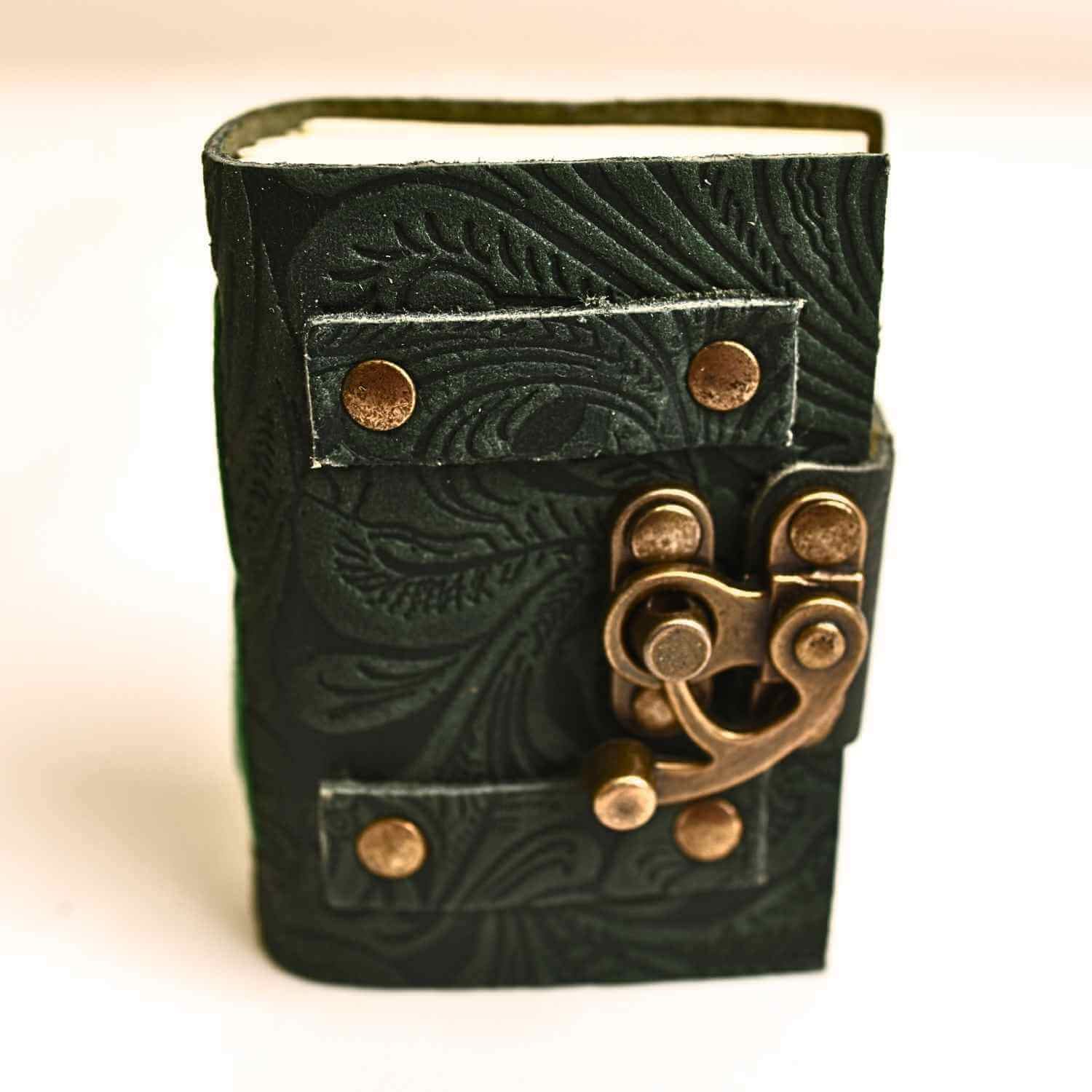 JurnaleVintage Mini jurnal 10x7 cm / Bumbac alb Talisman pentru Ganduri - Mini Jurnal cu Coperta din Piele